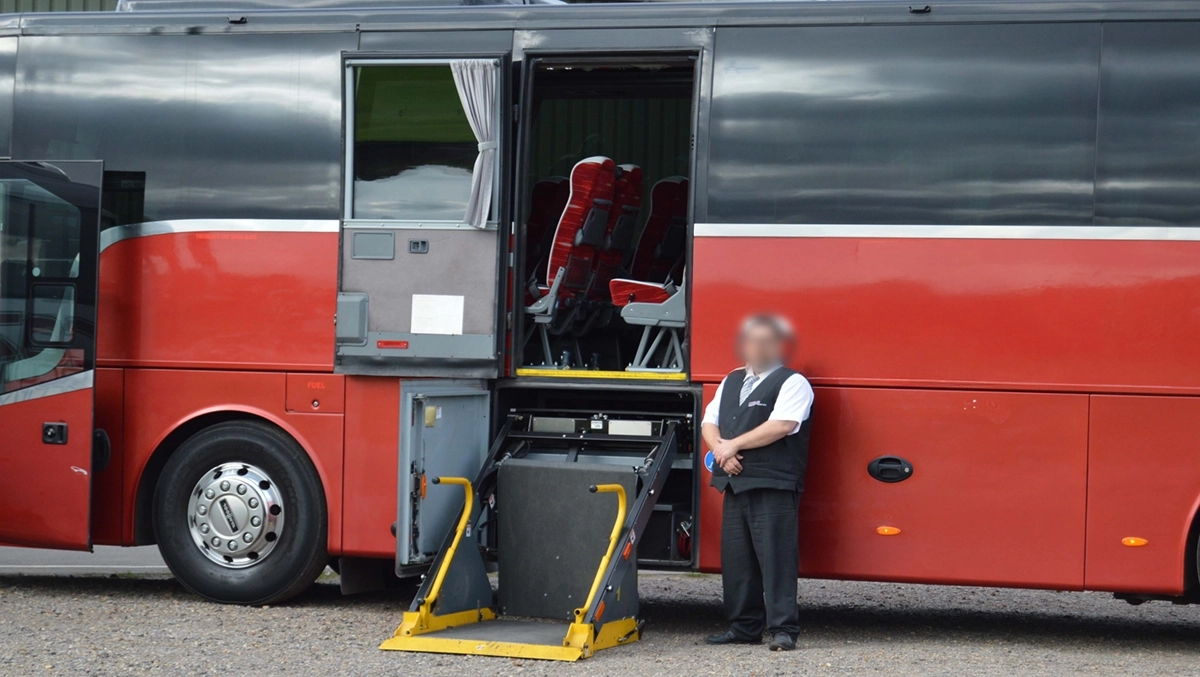 Rollstuhlbus_1